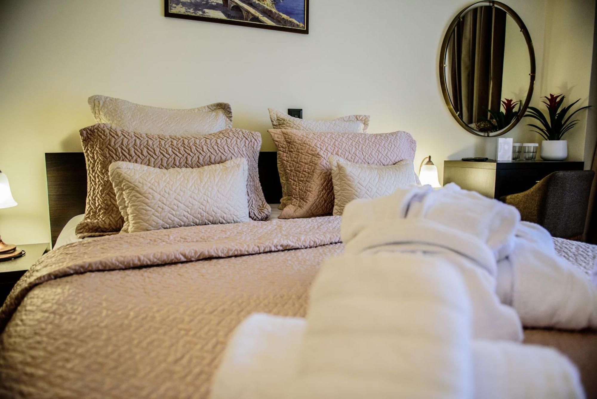 Hotel Padelidaki Tríkala Екстериор снимка