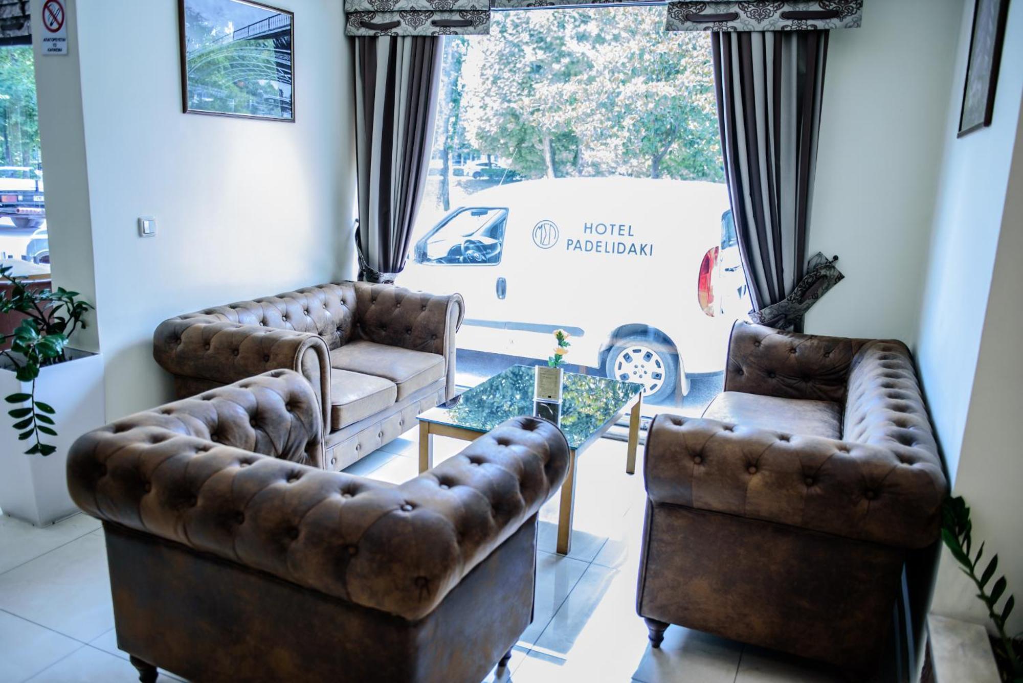 Hotel Padelidaki Tríkala Екстериор снимка