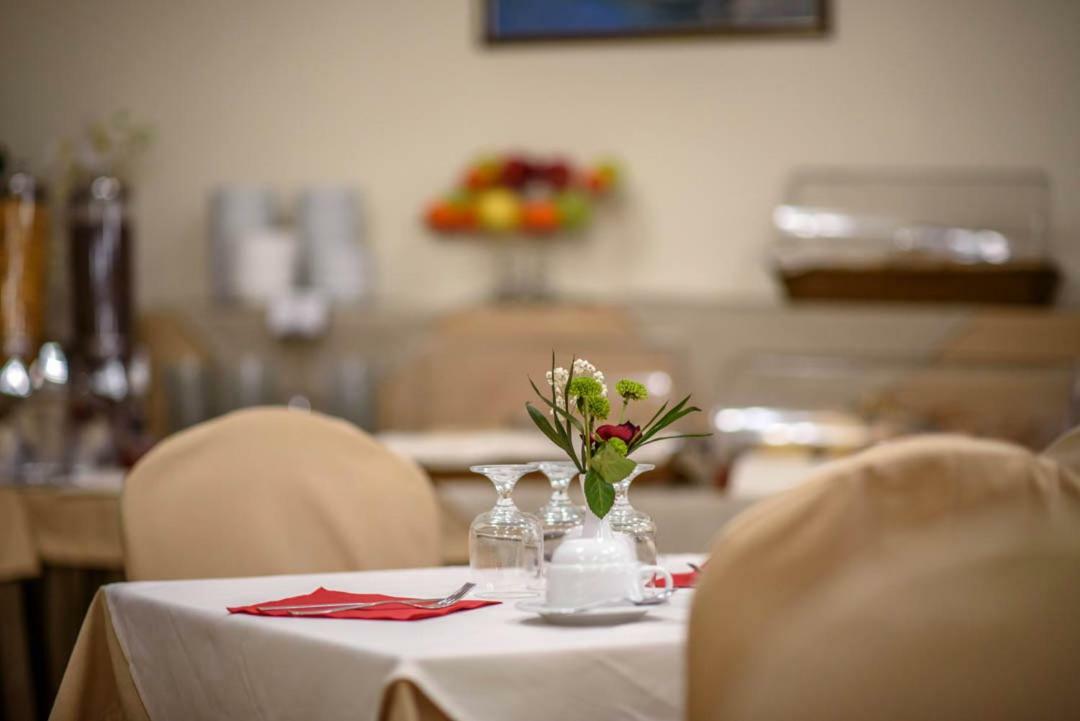 Hotel Padelidaki Tríkala Екстериор снимка